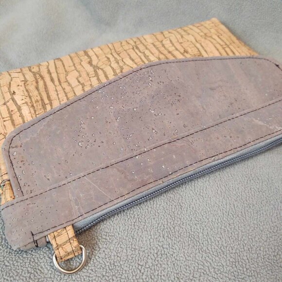 NWOT Hand Crafted Handmade Upcycled Grey & Natural Cork Clutch/ Crossbody - Picture 12 of 13